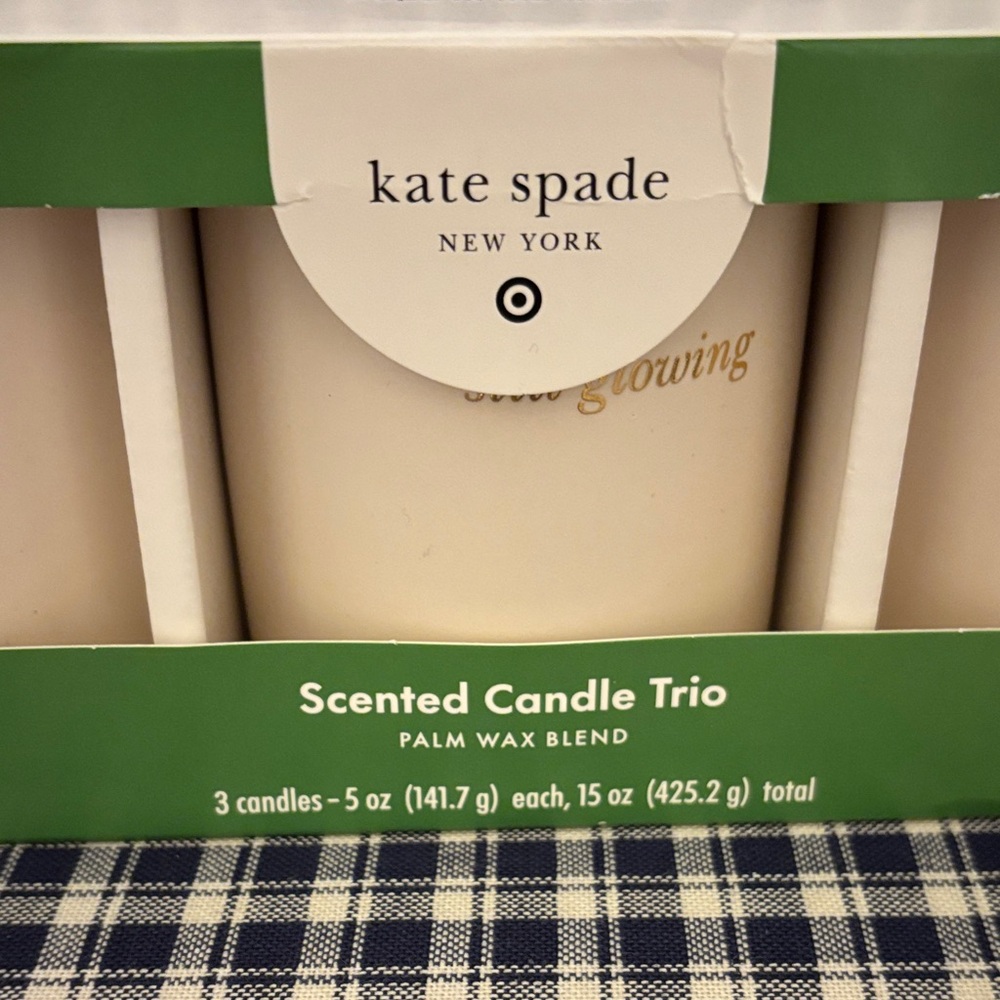 Kate Spade Green and White Candle Set - Picture 2 of 5